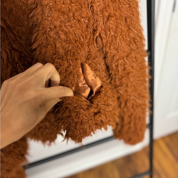 Rustic Orange fluffy jacket with pockets - Picture 5 of 5